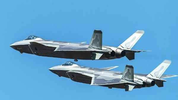 中国空军宣布J-20将使用国产发动机有什么意义？中国取得了哪些技术突破？