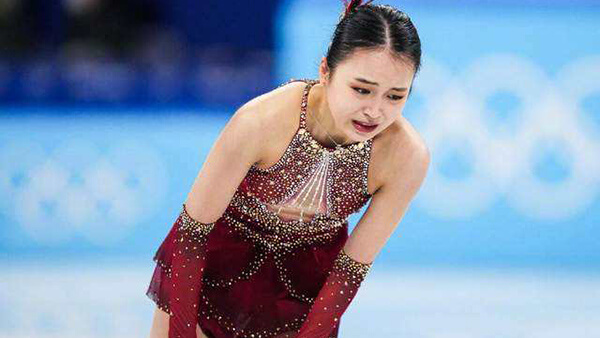 Quora：如何看待中国花样滑冰运动员朱易在摔倒后被网暴，这是怎么回事？
